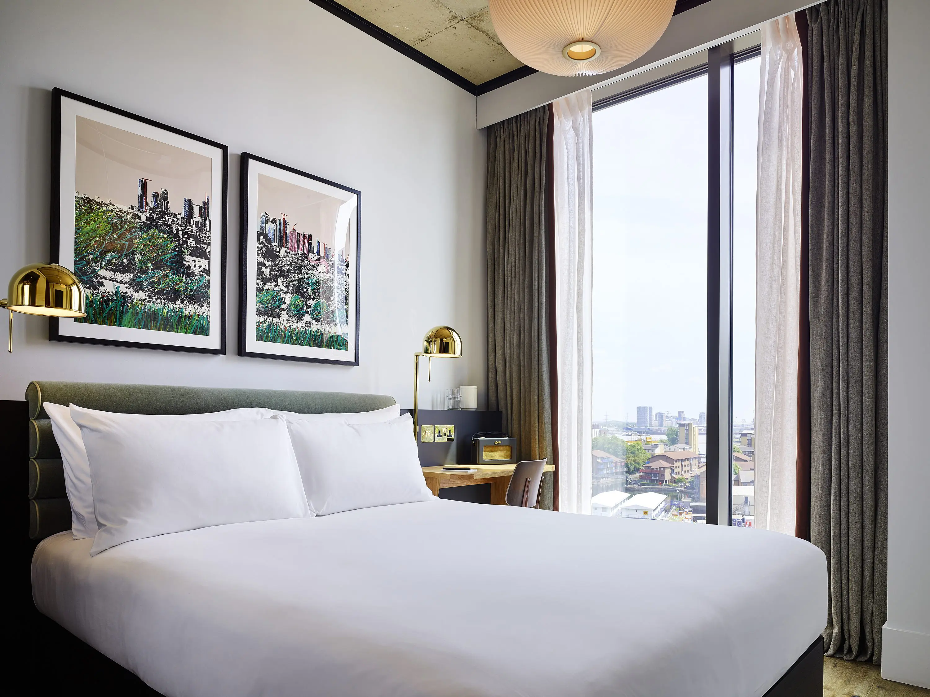 Tribe opens first UK hotel in Canary Wharf