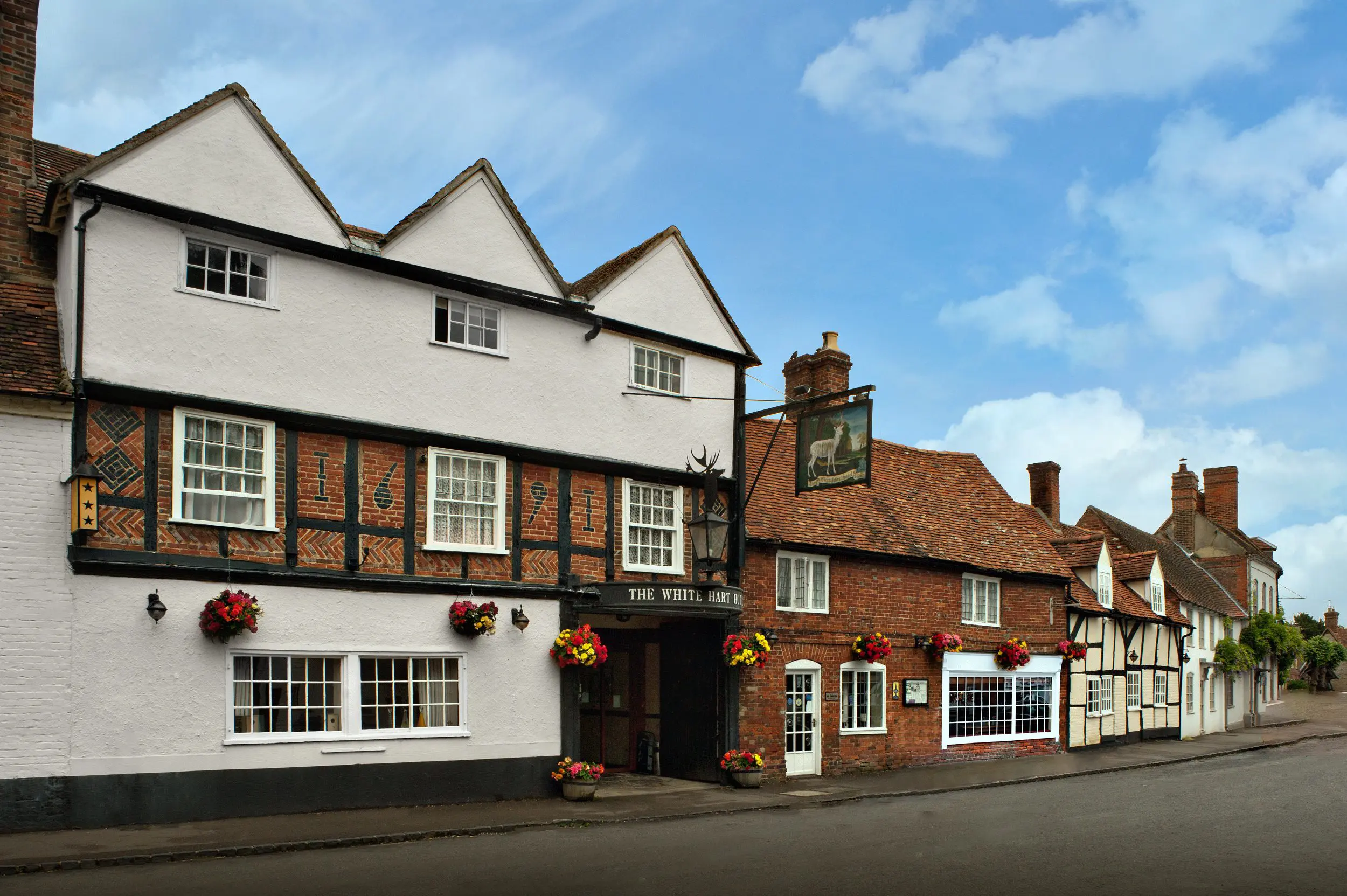 White Hart Hotel brought to market for £1.85m