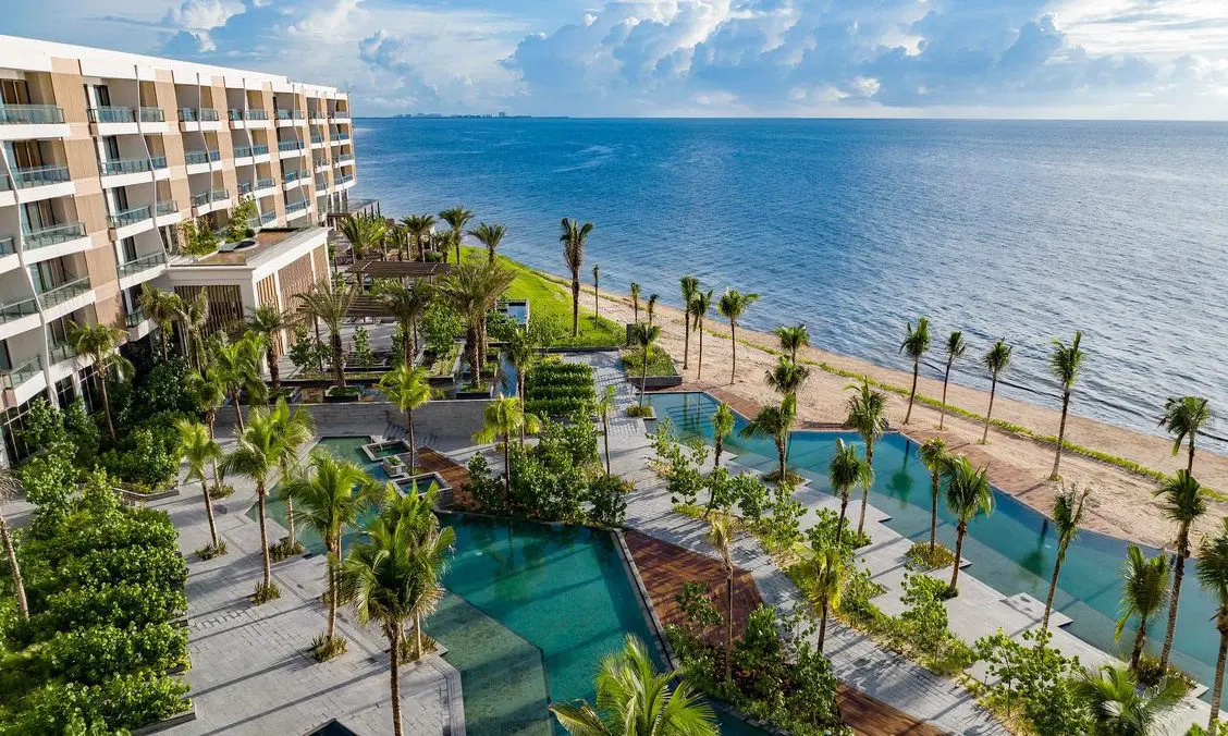 Hilton exceeds high end of guidance in Q4 and FY results