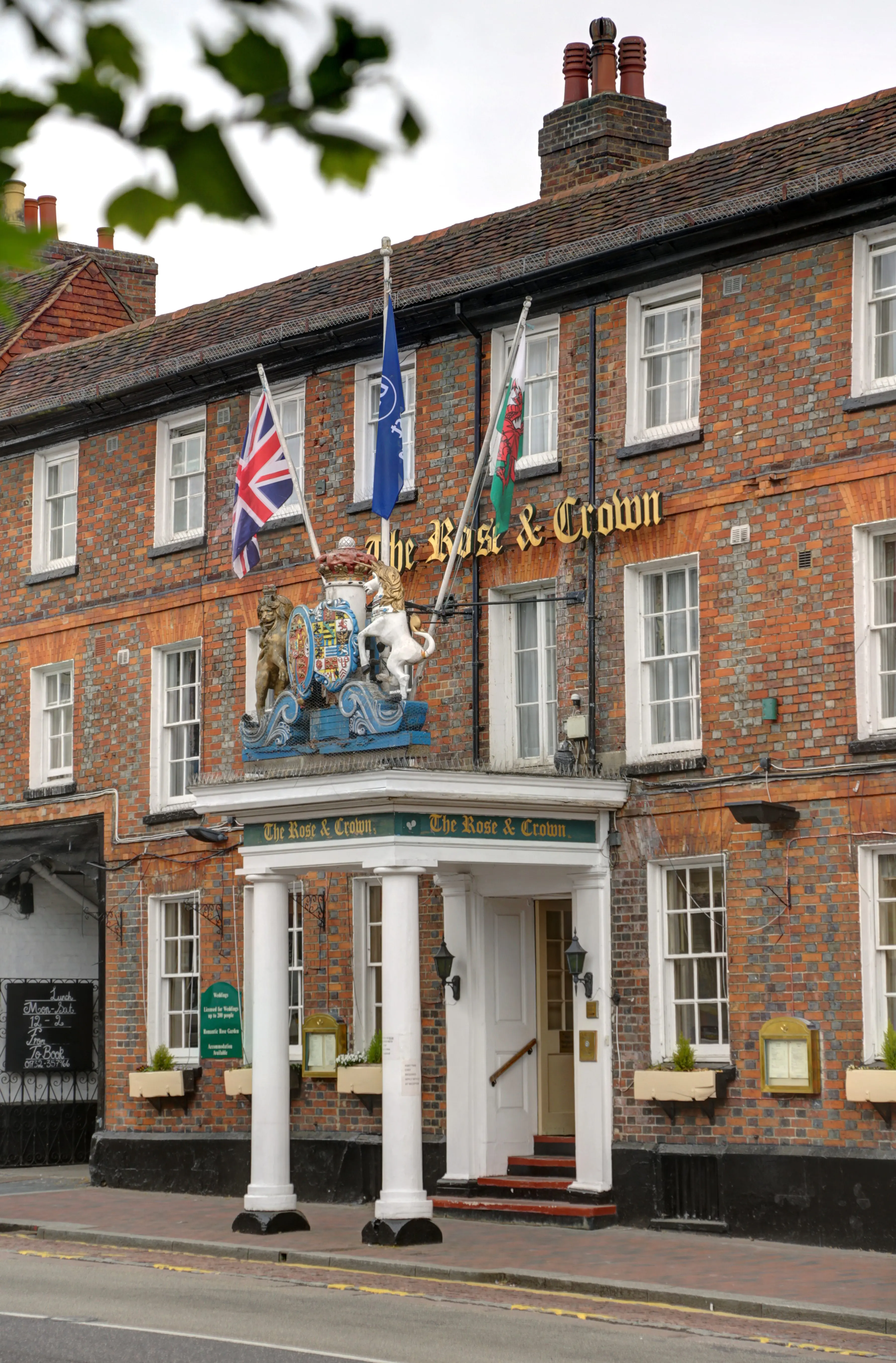 The Rose & Crown in Tonbridge sold to entrepreneurial couple