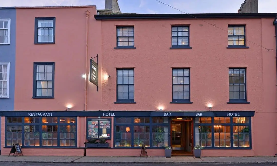 Browns Hotel in Dartmouth brought to market
