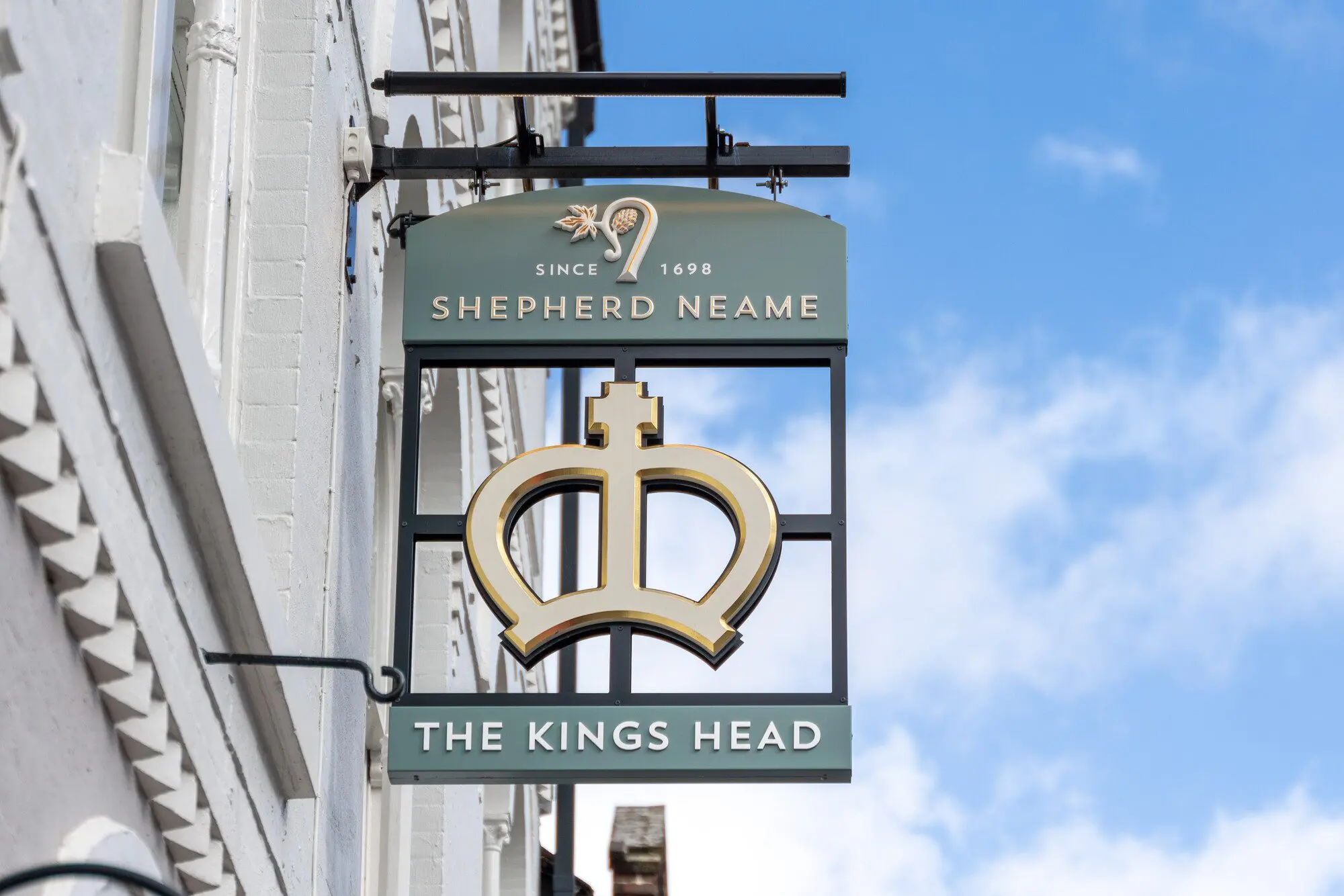 Shepherd Neame pub reopens as boutique hotel
