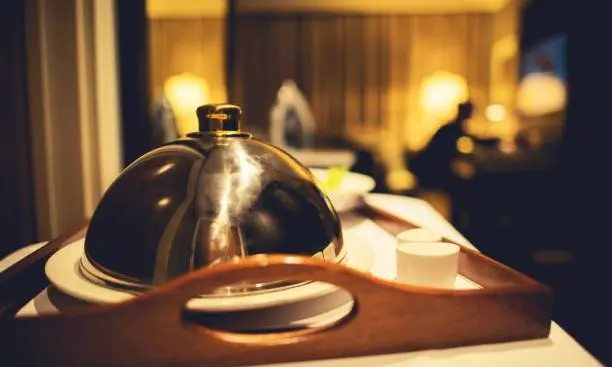 How to improve your hotel’s room service offering