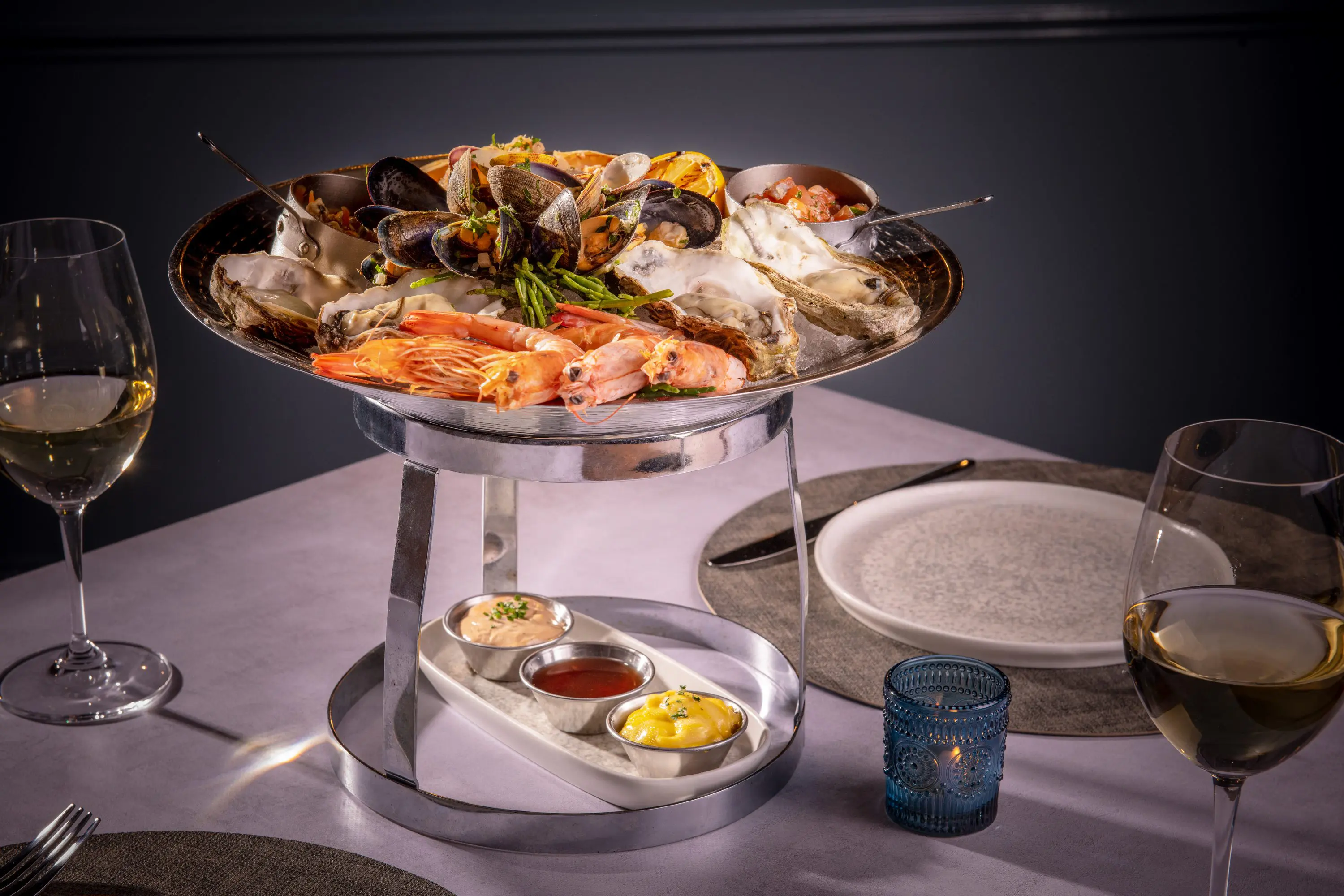 Solent Hotel and Spa opens FYR Restaurant
