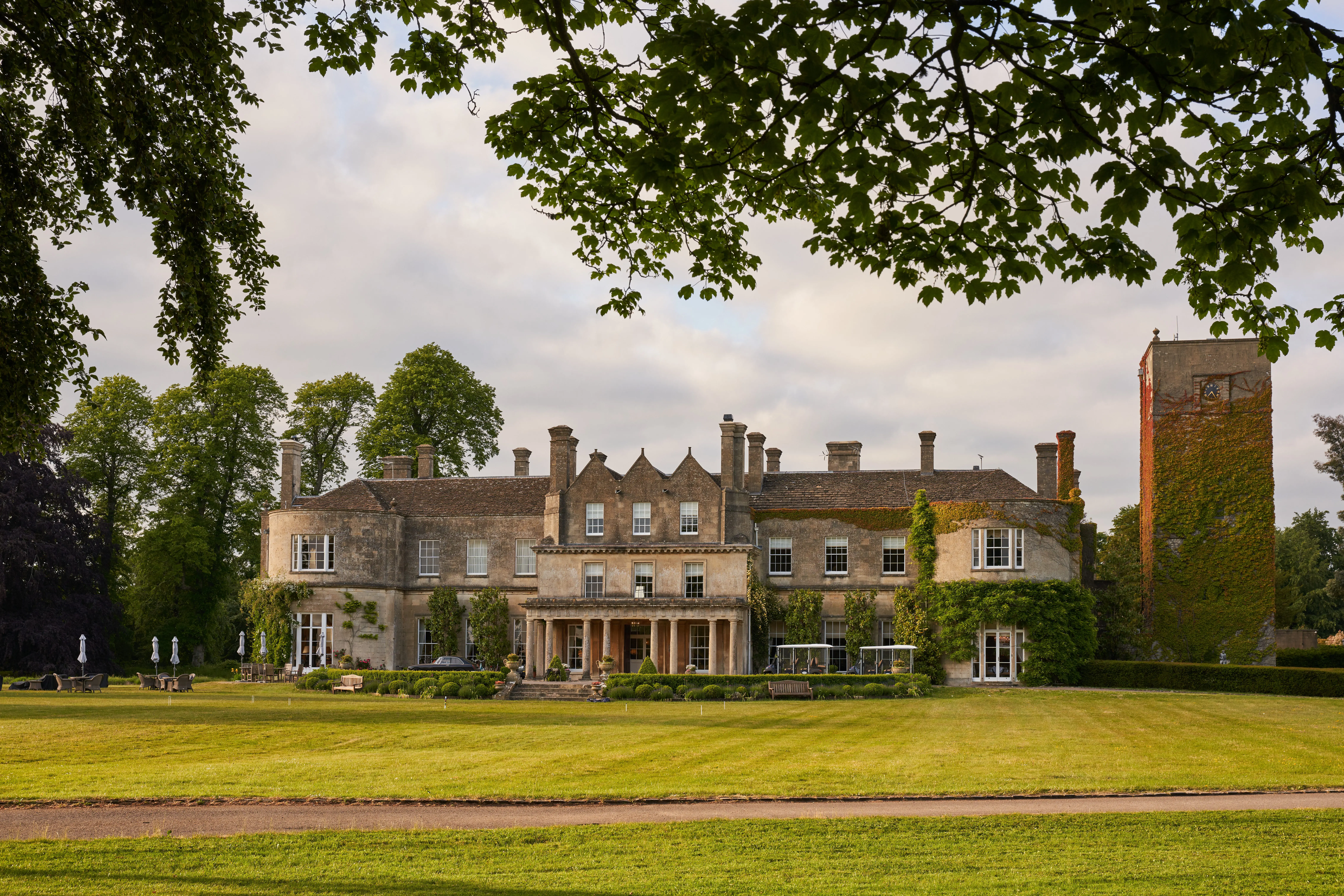 Lucknam Park Hotel appoints two to leadership team