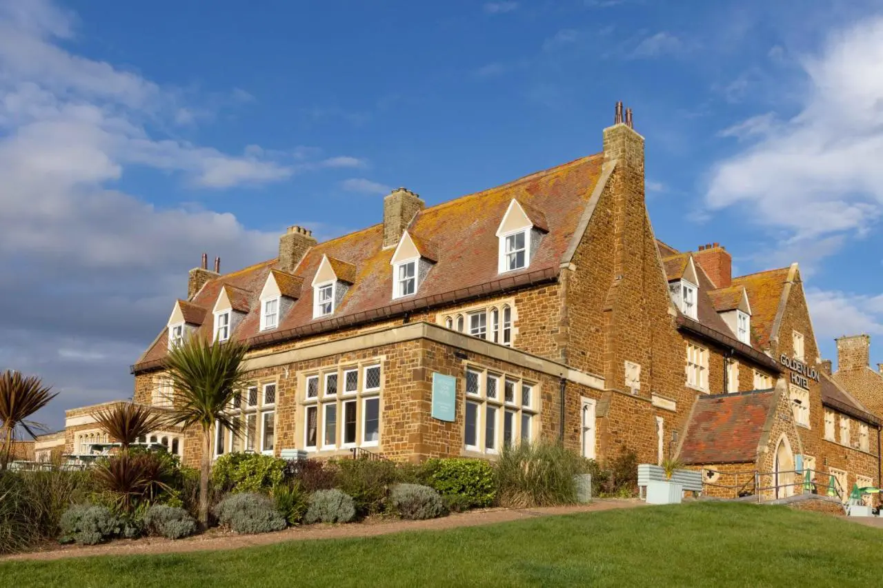 The Golden Lion Hotel sold to L & J Leisure