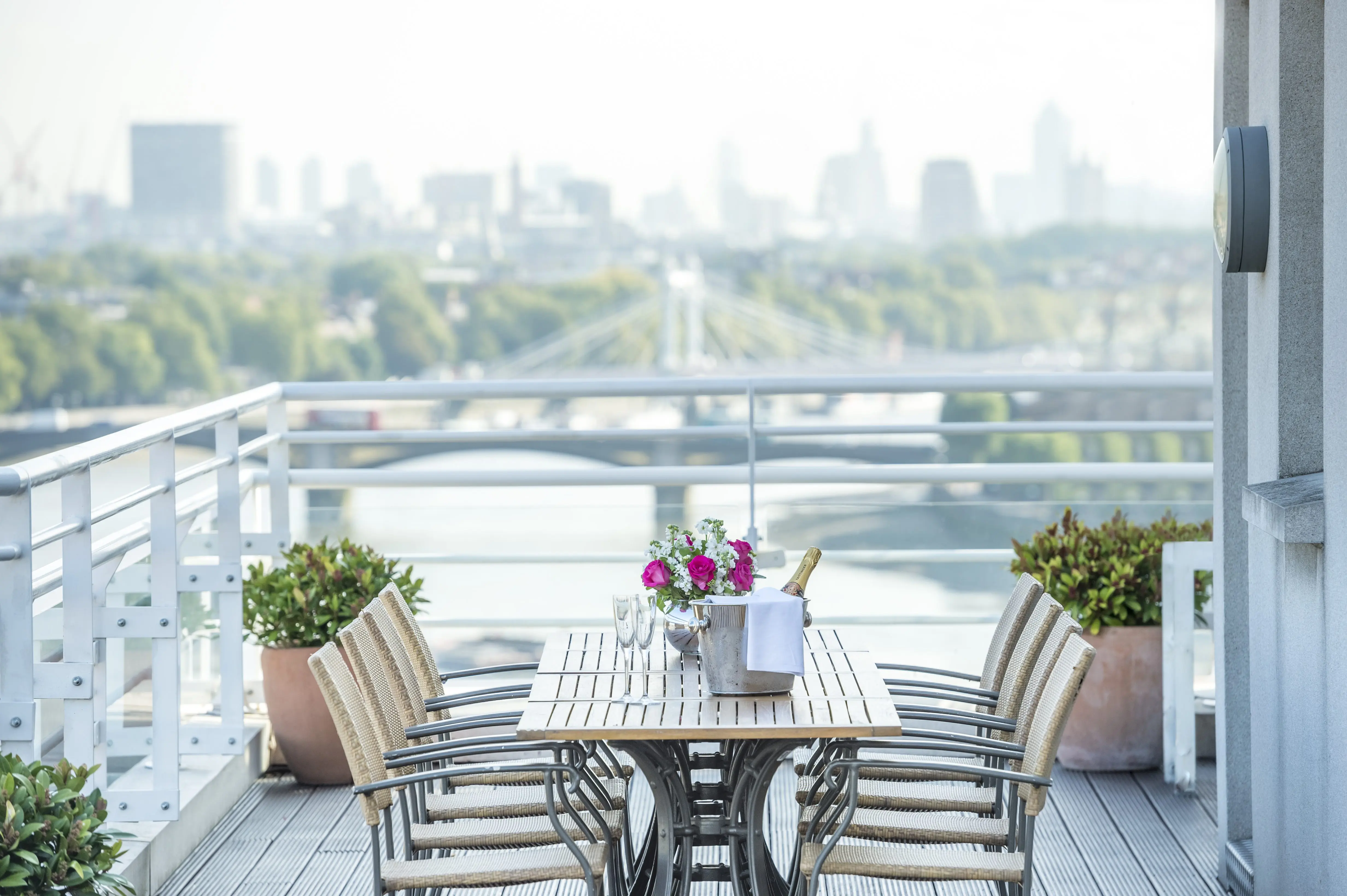 Chelsea Harbour Hotel to relaunch Estiva Bar and Restaurant