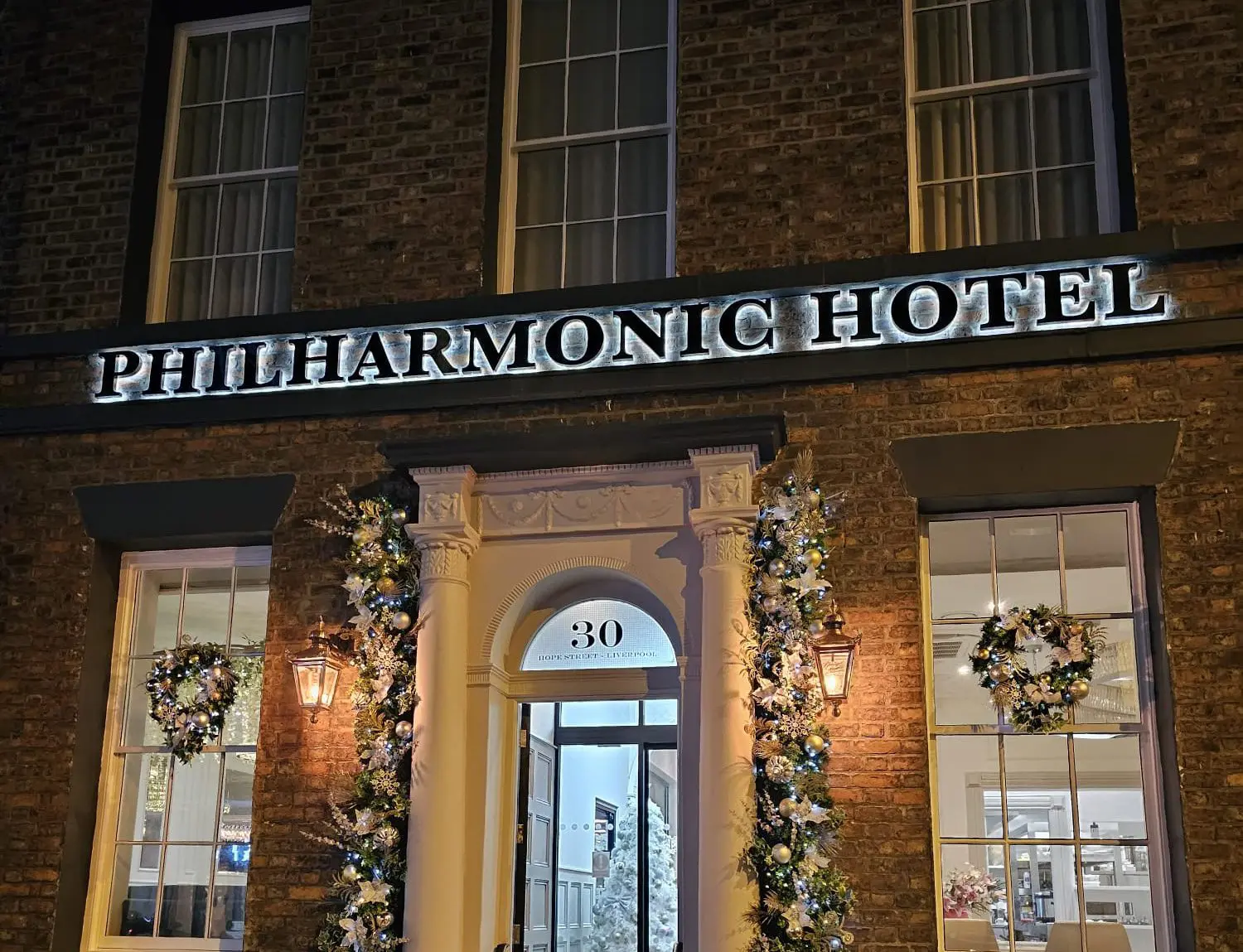 The Philharmonic Hotel opens in Liverpool