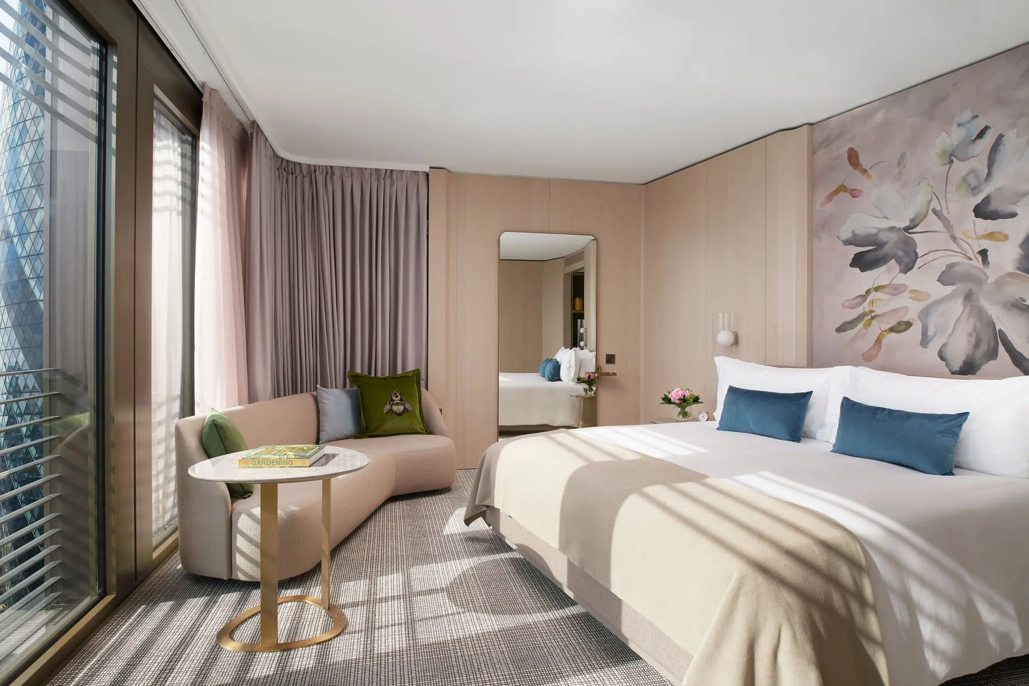 Pan Pacific London retains Forbes five-star award