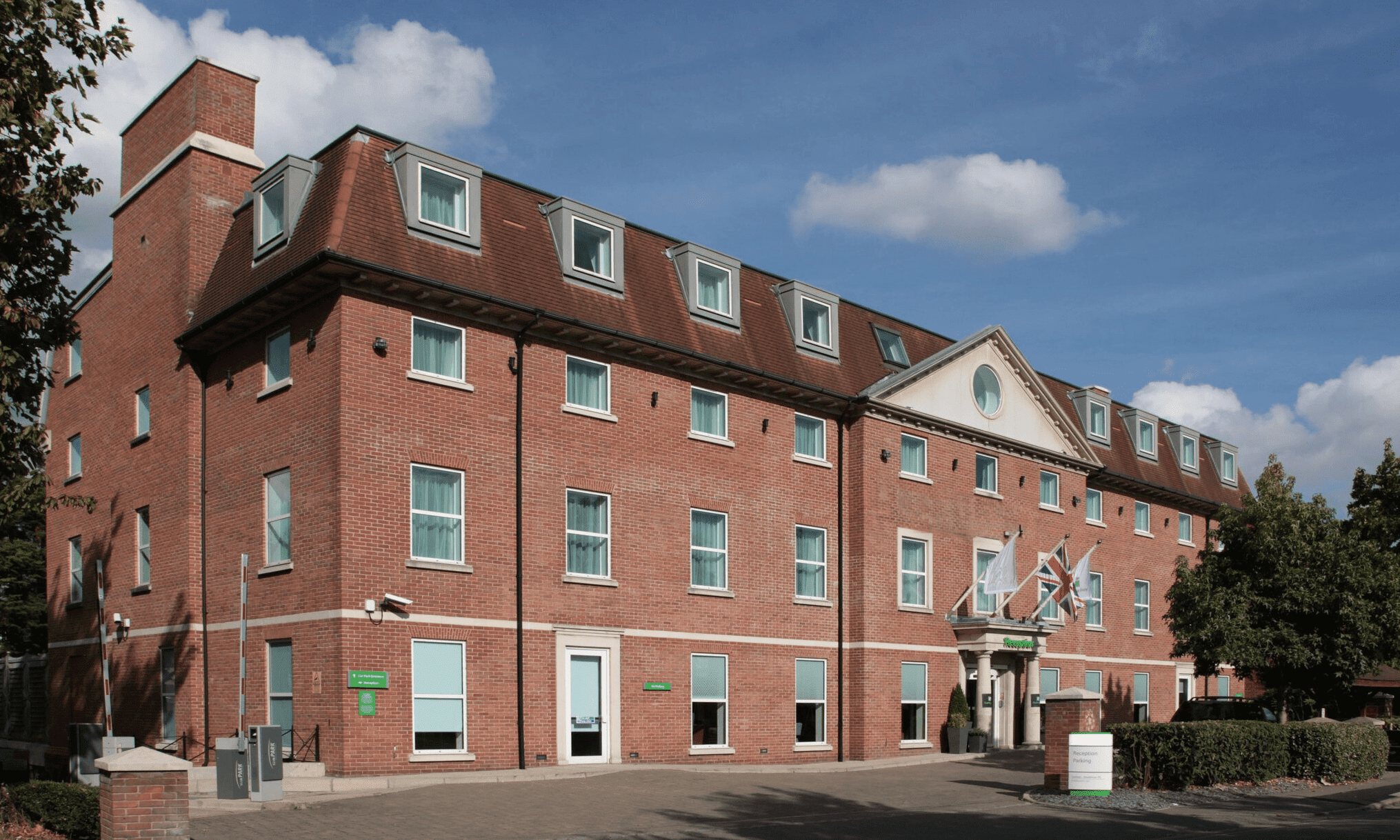B&B Hotels partners with Arora Group for its first UK hotel