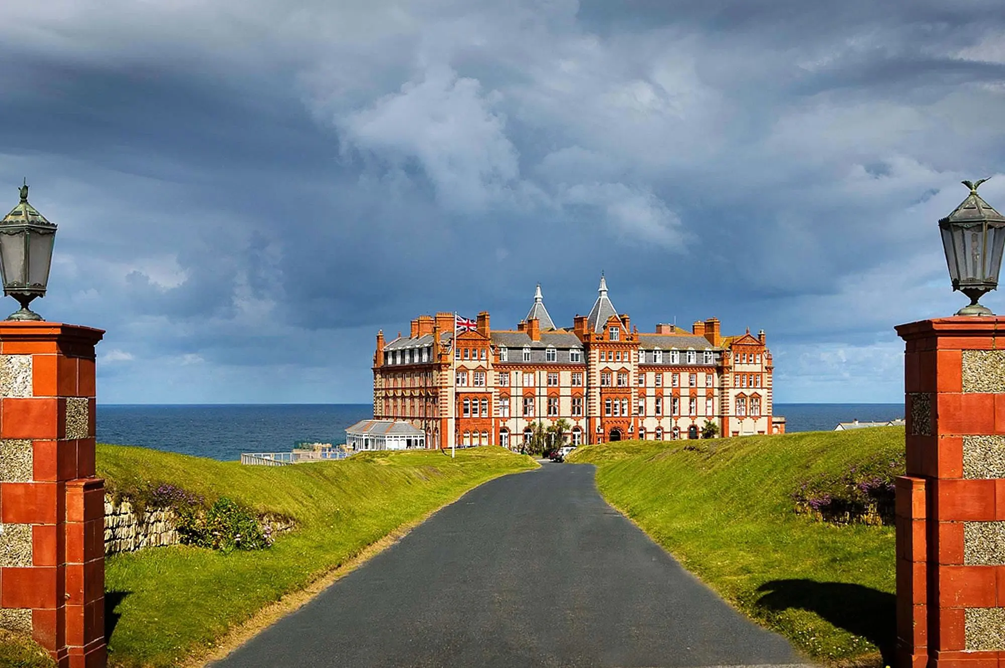 Headland director awarded Master Innholder status