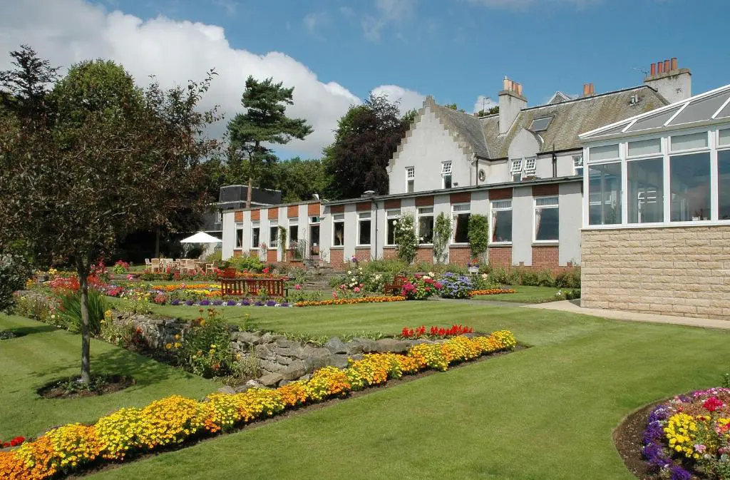 Pitbauchlie House Hotel sold to Smar Hotels