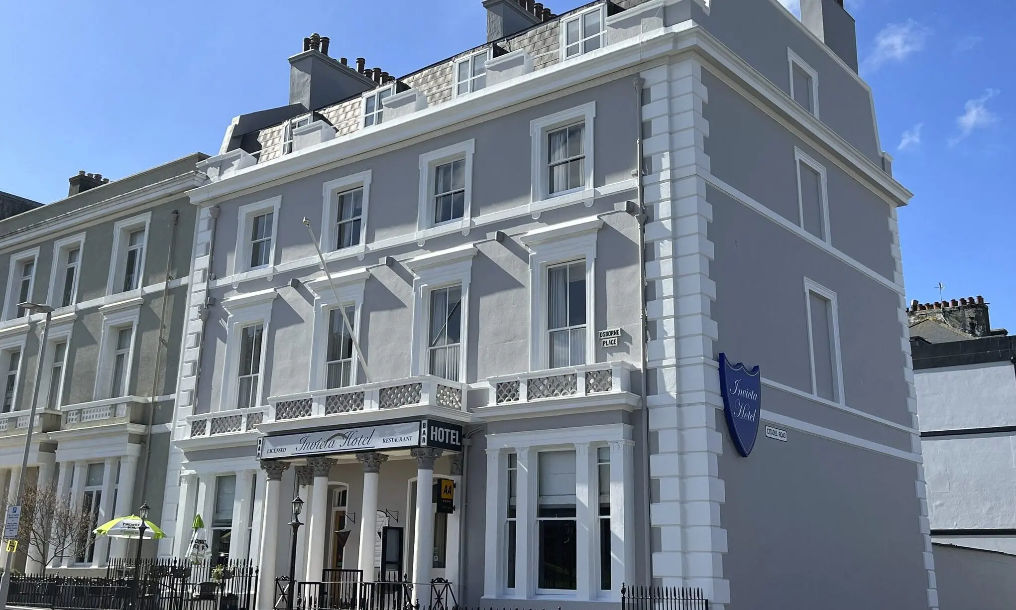 Grade II Listed Invicta Hotel to go under auction