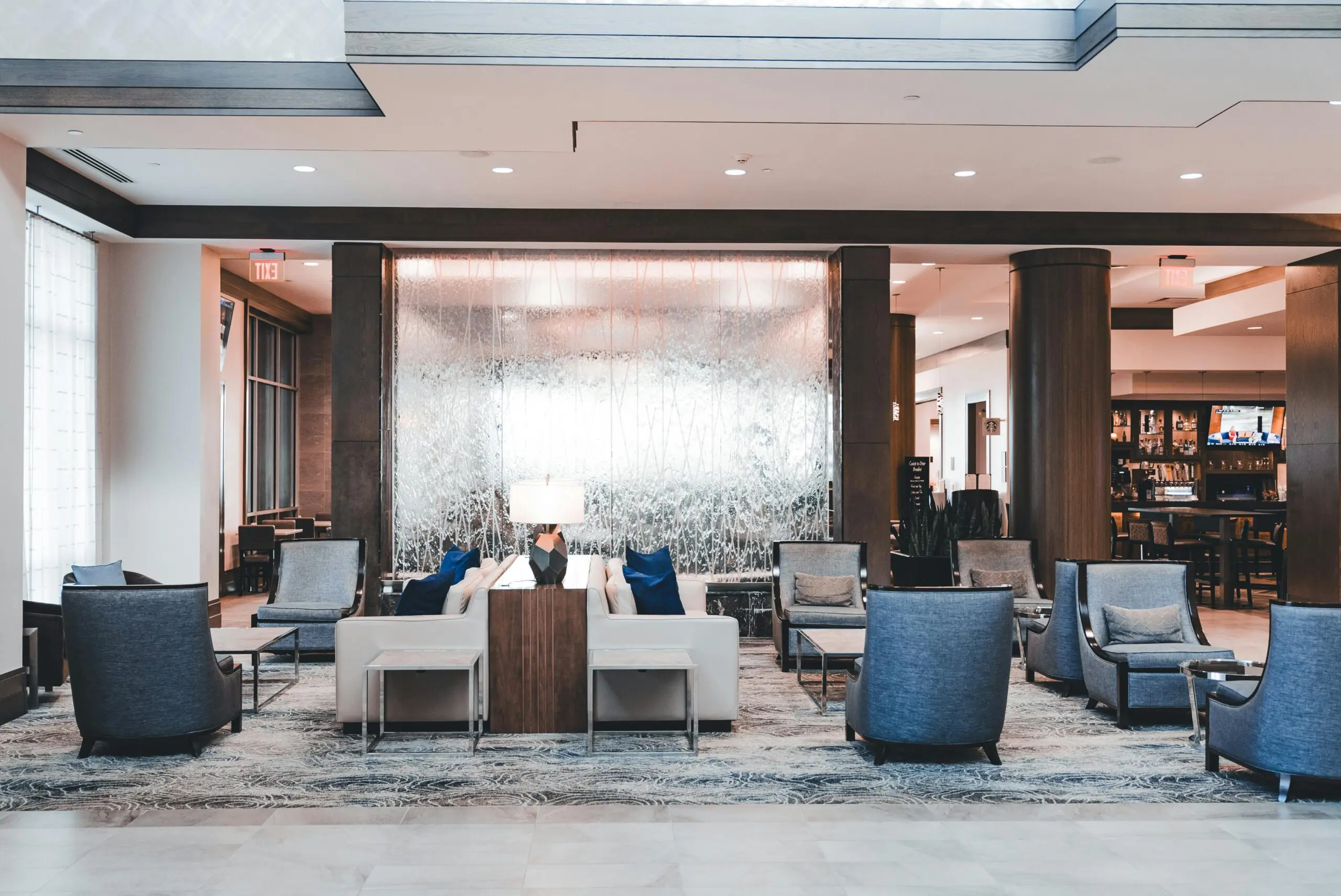 First Steps Matter: How Flooring Transforms the Hotel’s Guest Experience