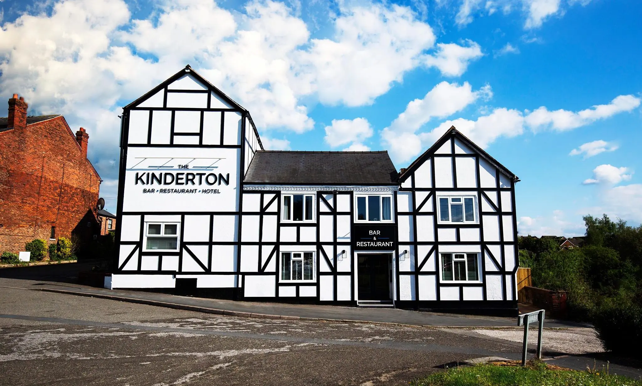 The Kinderton Hotel hits the market for £825,000