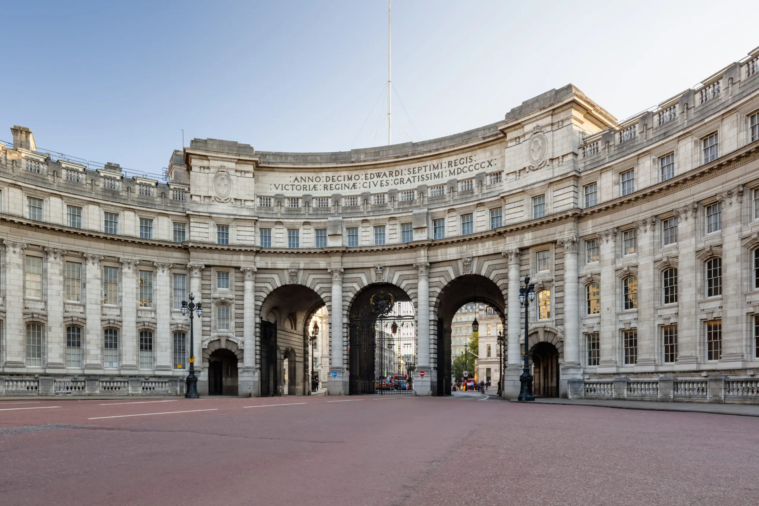 Waldorf Astoria London Admiralty Arch onboards Clare Smyth and Daniel Boulud