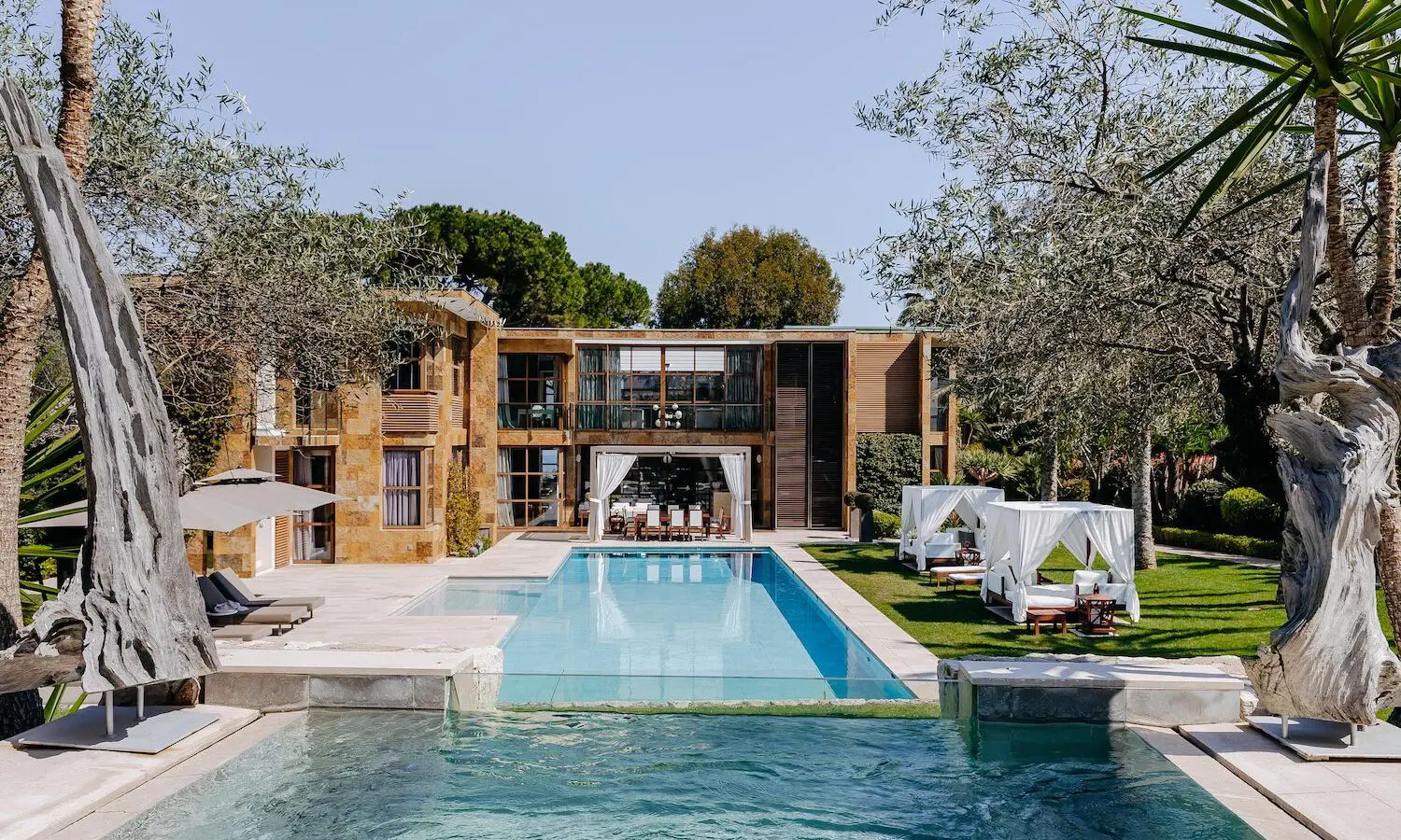 Grand Metropolitan Hotels acquires Voile d’Or hotel collection