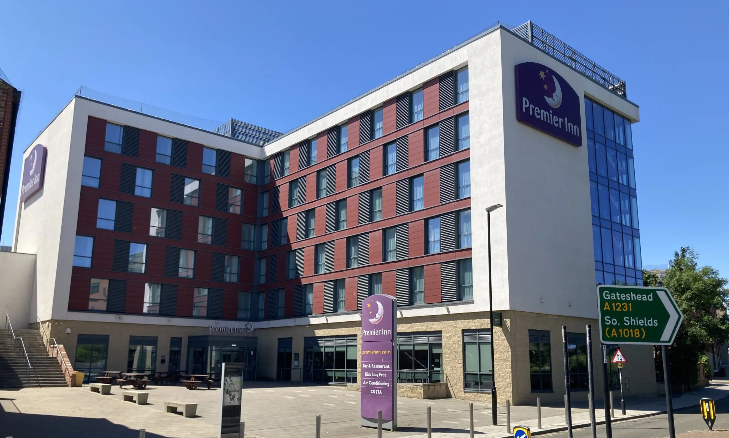 Whitbread profits plummet amid cost pressures and restaurant closures