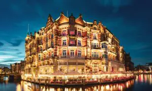Why is hospitality betting on franchising in 2025?