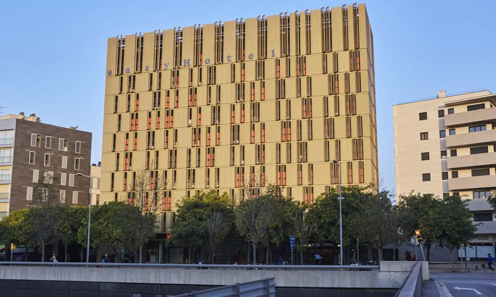 Tristan Capital Partners acquires EasyHotel