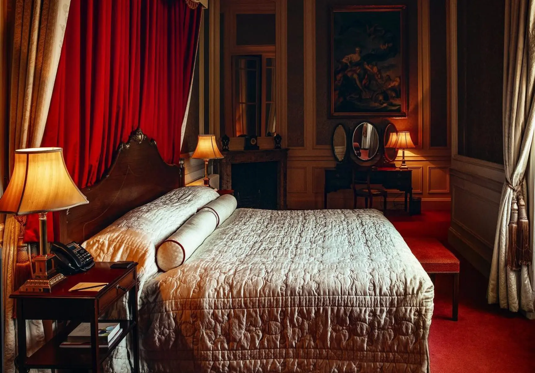 Luton Hoo Hotel to host auction ahead of major redevelopment