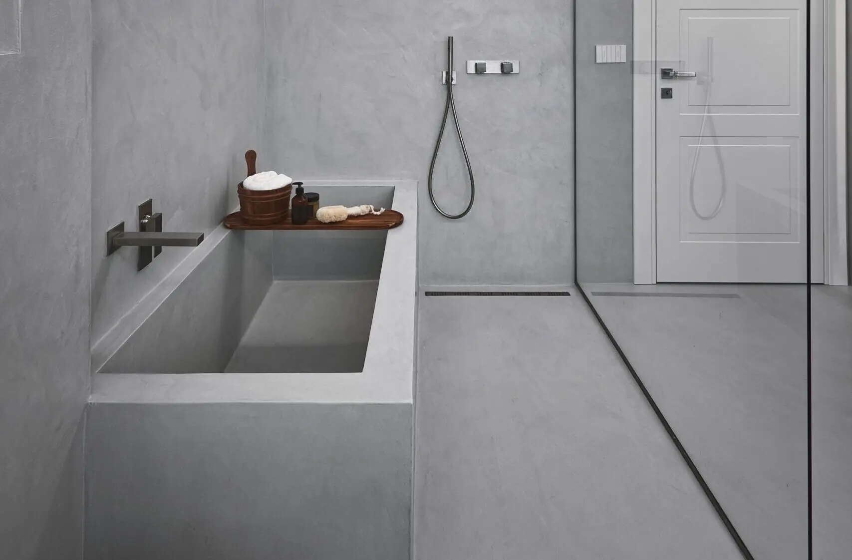 The rise of microcement bathrooms in modern hotels