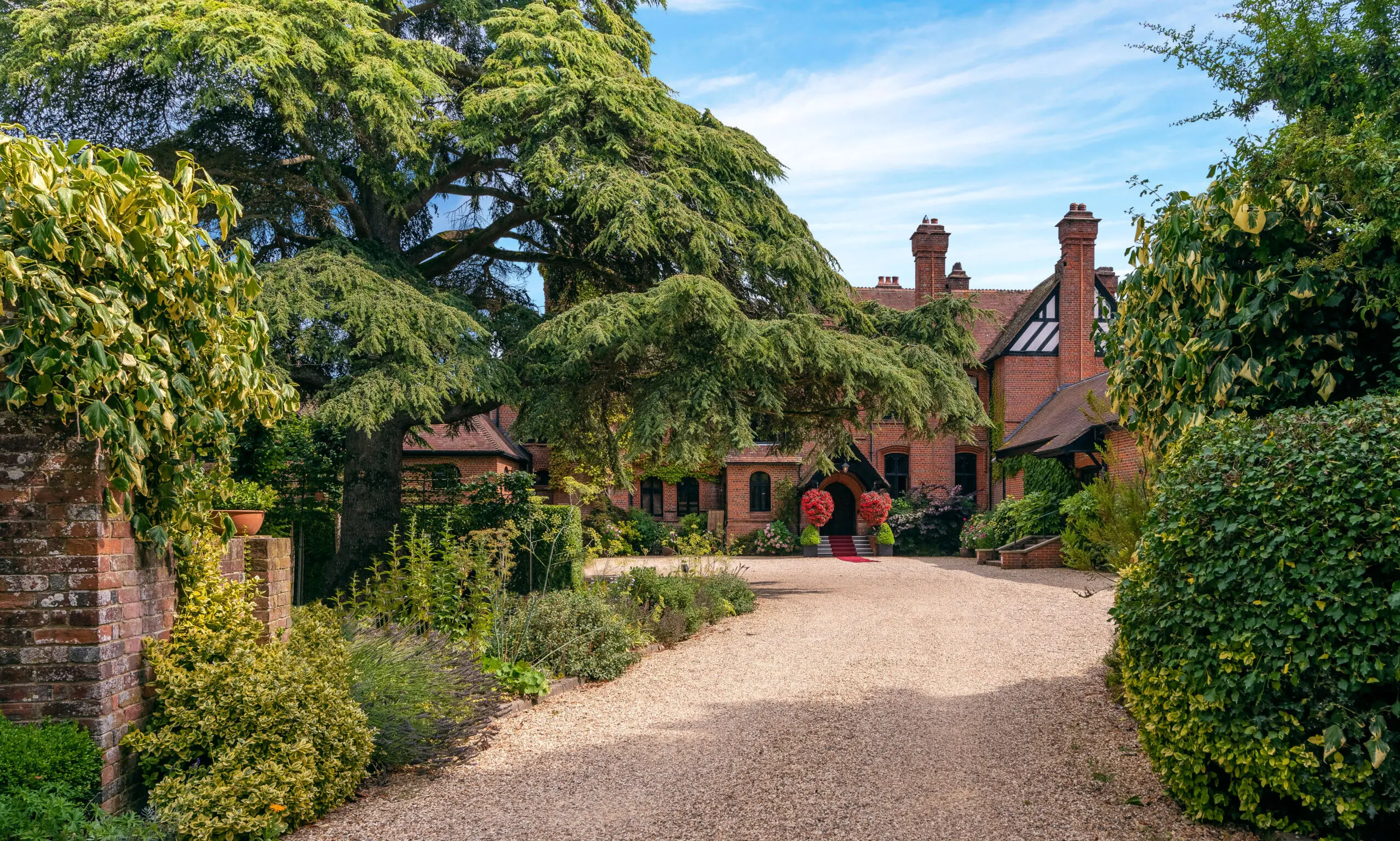 Careys Manor bolsters senior leadership in sales and spa