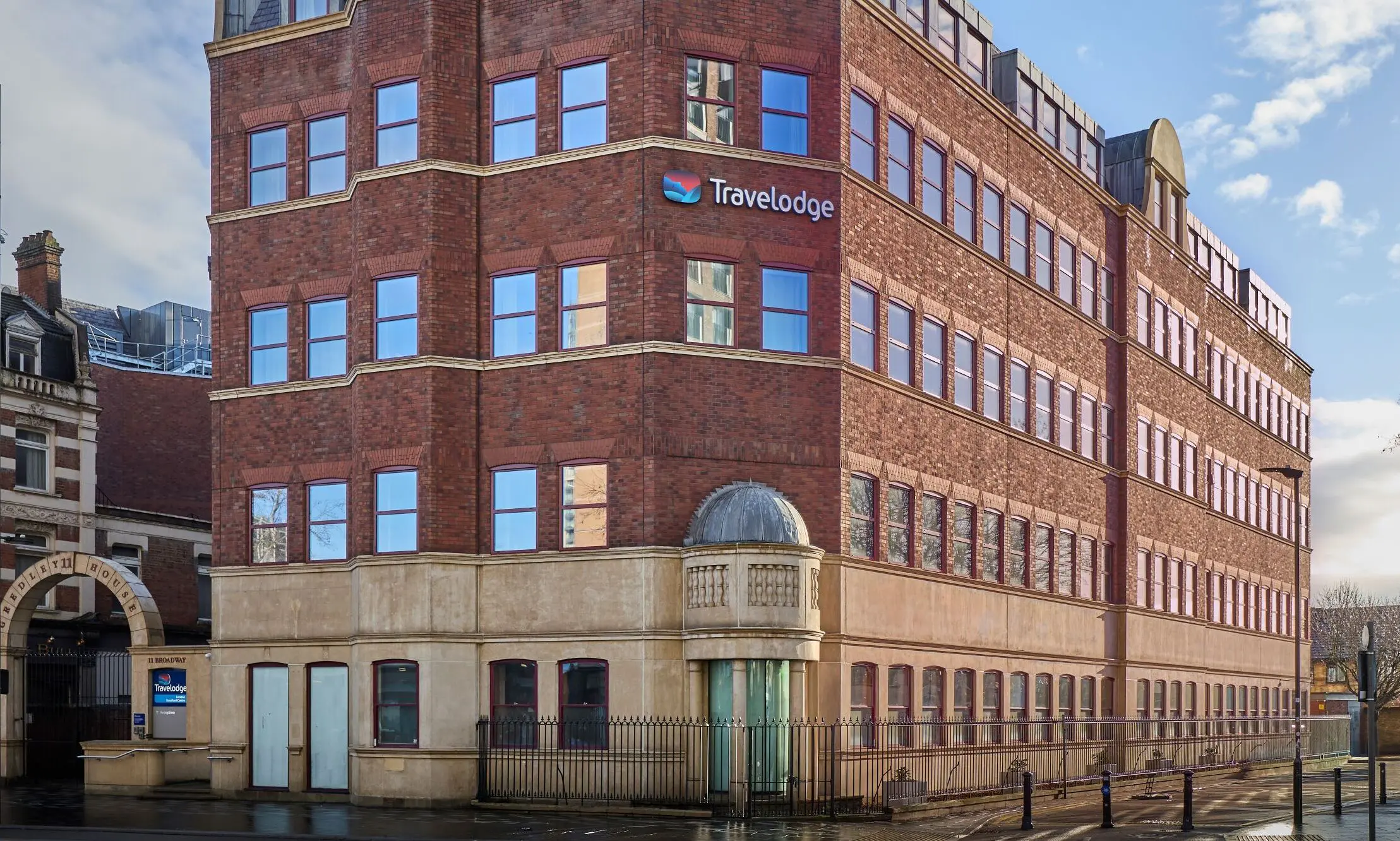 Travelodge opens 151-room hotel in London Stratford