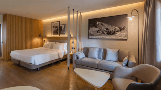 Radisson opens resort and residences in Tenerife