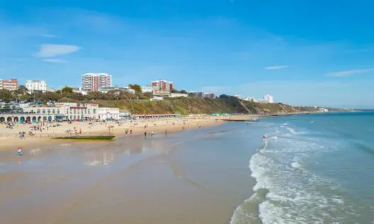 200 hospitality bosses urge government to scrap holiday tax