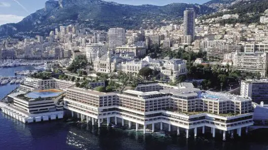 Iconic Luxury Hotels and L&R Hotels merge