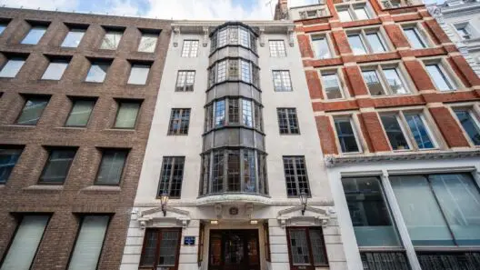 Whitbread opens flagship Hub by Premier Inn at Old Bailey