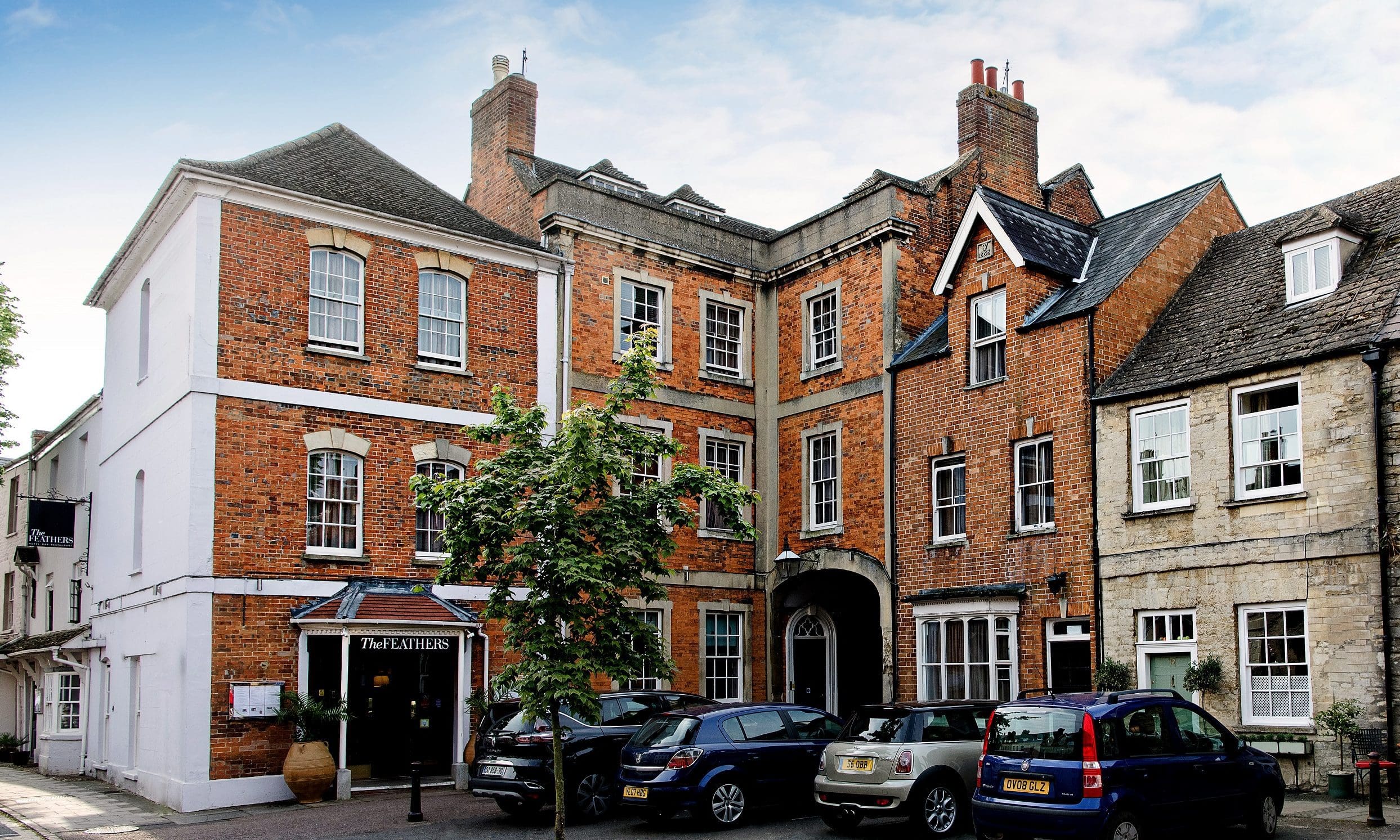 Peter Prusaczyk appointed general manager of The Feathers hotel