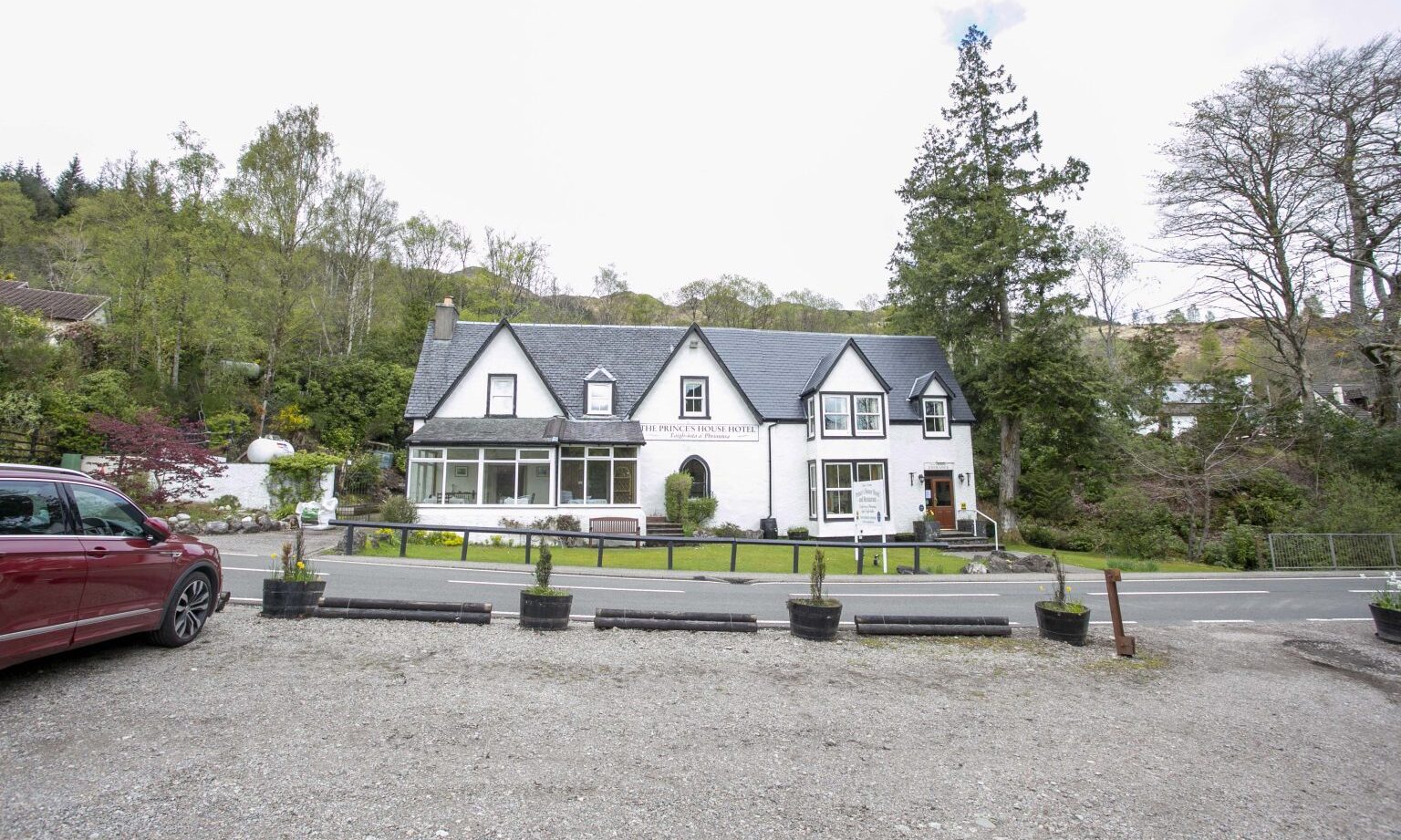 Glenfinnan boutique hotel brought to market for £500k Hotel Owner