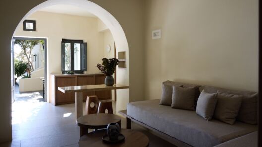Santorini’s Bellonias Villas revamps guest rooms for 2026 season
