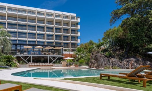Radisson opens 100-room Cannes Seaside hotel
